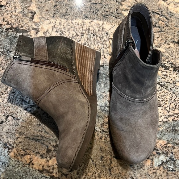 Dansko Shoes - Dansko Boots